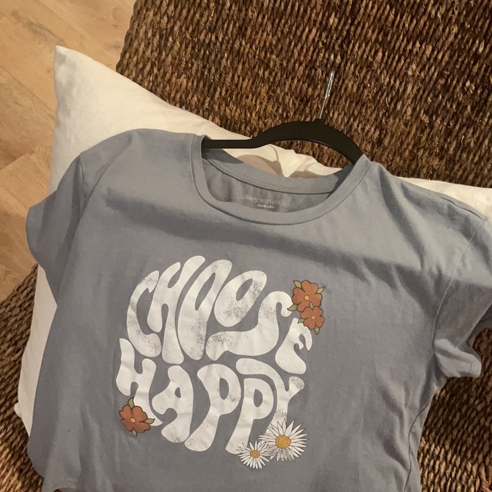 3/$30 Choose Happy Graphic Tee 😃